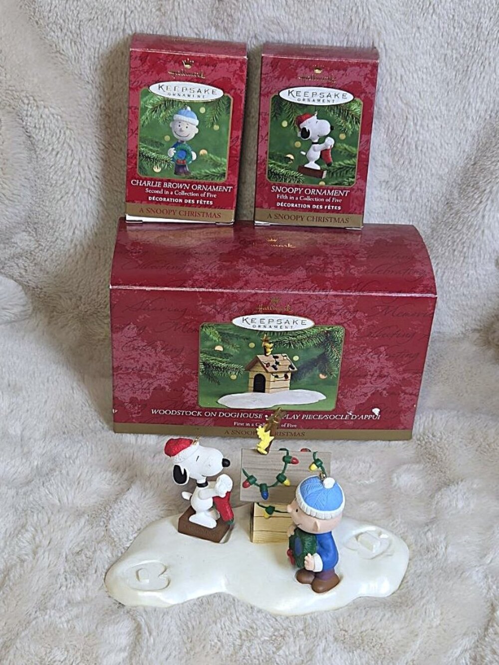 VTG Hallmark PEANUTS 50th Woodstock On Doghouse Ornament & 2 Figures Snoopy #G